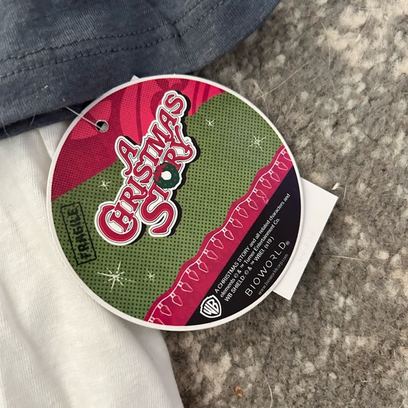 A Christmas Story 3/4 length baseball tee NWT - Picture 4 of 4